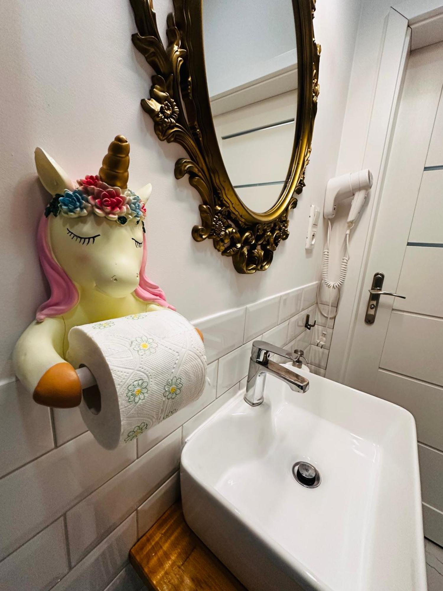 Unicorn Haven Przystan Jednorozca Apartmán Lodž